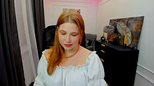 Snapshot of SweetDaylight chatting on 04.30.26 SweetDaylight online show from 04.30.26