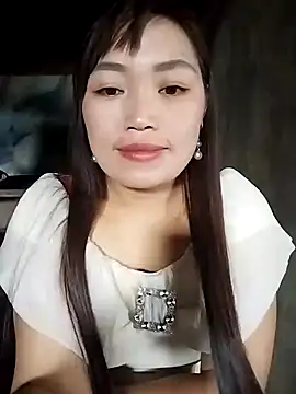 Snapshot of lia-coy chatting on 03.09.26 lia-coy online show from 03.09.26