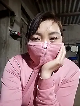 Snapshot of lia-coy chatting on 03.11.26 lia-coy online show from 03.11.26