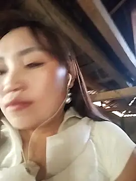 Snapshot of lia-coy chatting on 03.24.26 lia-coy online show from 03.24.26