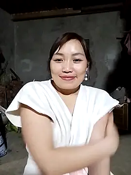 Snapshot of lia-coy chatting on 03.25.26 lia-coy online show from 03.25.26