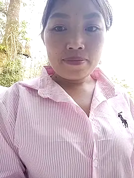 Snapshot of lia-coy chatting on 04.06.26 lia-coy online show from 04.06.26