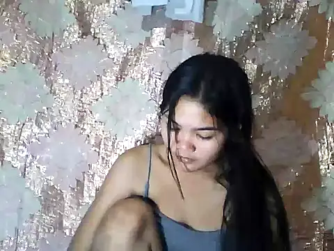 PinaySkinnyJust18 online show from 03.12.26