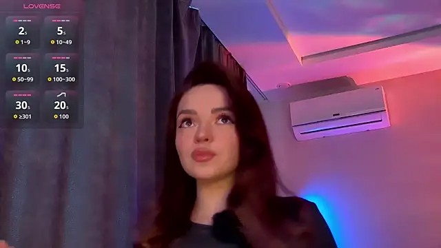 AnaWestt online show from 04.07.26