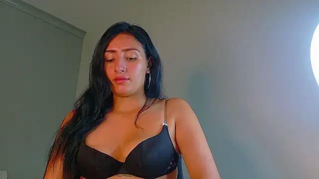 AmmyRouse   online show from 03.18.26