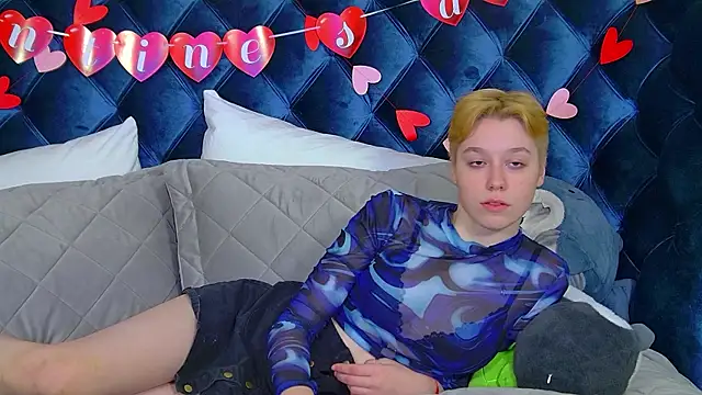 Snapshot of AgataGate chatting on 02.11.26 AgataGate online show from 02.11.26