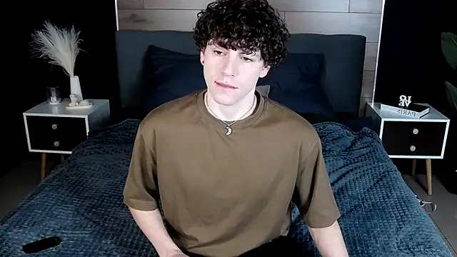 Snapshot of TylerGibson chatting on 02.21.26 TylerGibson online show from 02.21.26