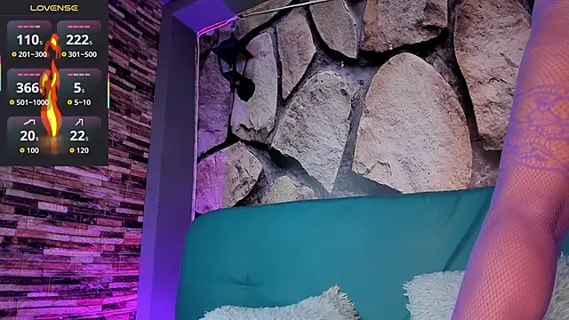 Snapshot of savana_rios chatting on 02.13.26 savana rios online show from 02.13.26