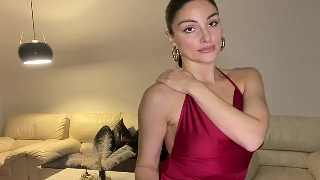 Snapshot of RoxelleSilvara69 chatting on 07.05.26 RoxelleSilvara69 online show from 07.05.26