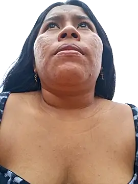 Sweet-Dirty-Storm online show from 04.15.26