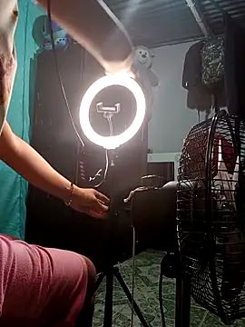 ClarkAndBruno online show from 04.08.26