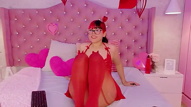 Snapshot of EllieNeptune_ chatting on 02.20.26 EllieNeptune online show from 02.20.26