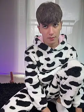 Naim TheKing online show from 04.08.26