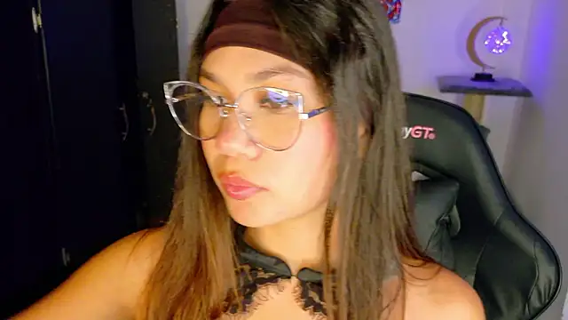 Snapshot of Wendy_Mills_ chatting on 03.22.26 Wendy Mills online show from 03.22.26