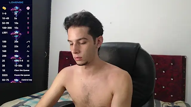 Snapshot of killua_parker chatting on 02.13.26 killua parker online show from 02.13.26