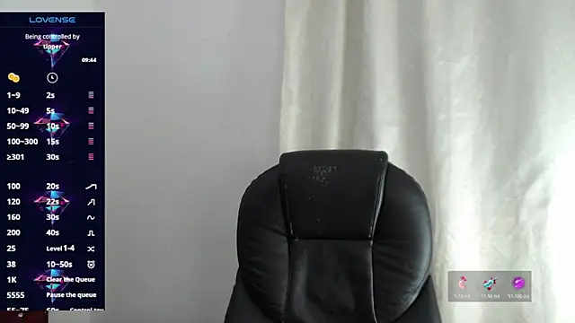 Snapshot of killua_parker chatting on 02.14.26 killua parker online show from 02.14.26