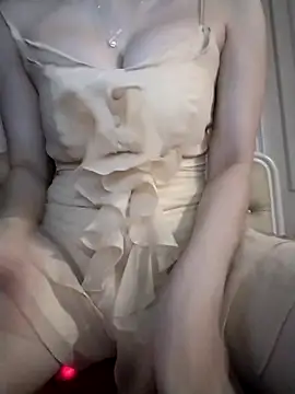 Snapshot of Babypulic chatting on 04.19.26 Babypulic online show from 04.19.26