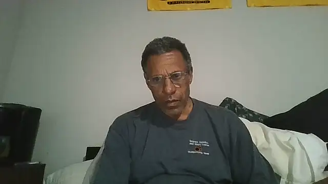 Snapshot of swimmer2496 chatting on 05.14.26 swimmer2496 online show from 05.14.26