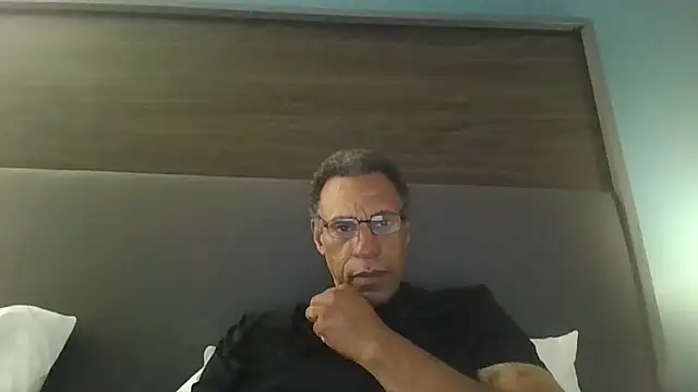 Snapshot of swimmer2496 chatting on 05.16.26 swimmer2496 online show from 05.16.26