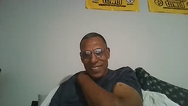 Snapshot of swimmer2496 chatting on 05.23.26 swimmer2496 online show from 05.23.26