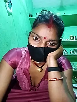 Snapshot of Cute__tanu chatting on 02.17.26 Cute tanu online show from 02.17.26