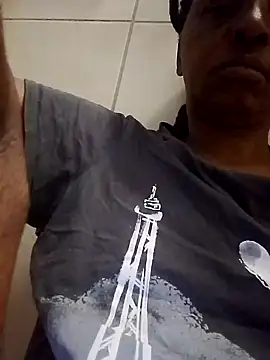 Snapshot of 01Wetlips chatting on 04.02.26 01Wetlips online show from 04.02.26