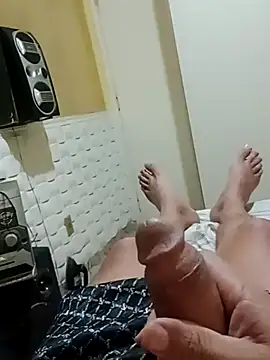 Snapshot of valrj chatting on 02.17.26 valrj online show from 02.17.26