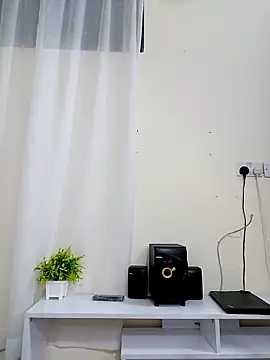 Silk Hennessy online show from 02.07.26