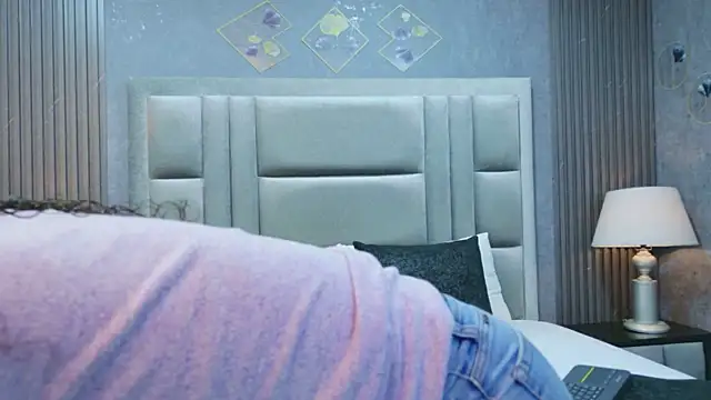 RoxanaAngel online show from 02.19.26