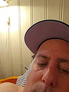 Snapshot of Martin_dick78 chatting on 05.22.26 Martin dick78 online show from 05.22.26