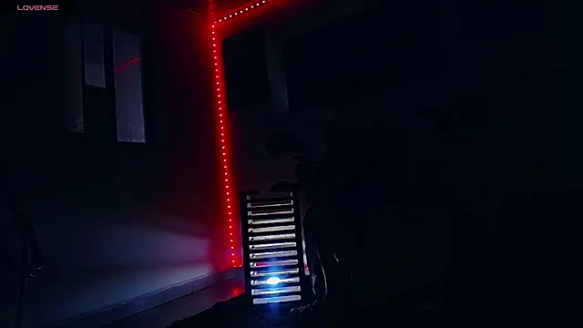 Tatoo Noah online show from 04.05.26