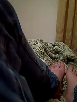 Snapshot of biondand chatting on 03.27.26 biondand online show from 03.27.26