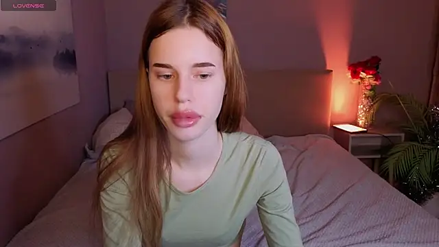 Anna Lumina online show from 04.01.26