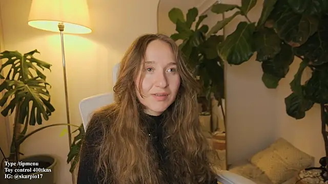 Scarlett NoirMuse online show from 02.13.26