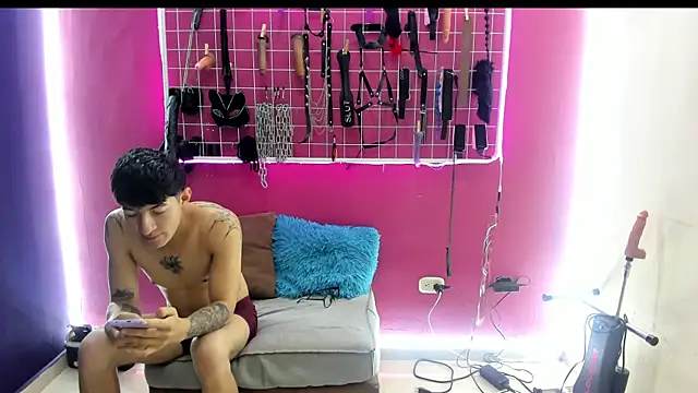 Slave Melany bdsm online show from 04.15.26