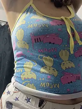 lizzy luminair online show from 02.03.26