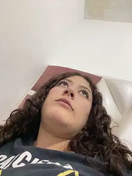 lizzy luminair online show from 02.24.26