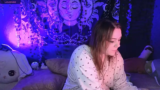 Marshmallowbeauty  online show from 02.15.26