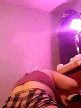 KumKitten1234 online show from 02.09.26