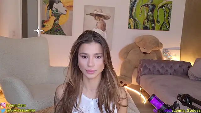 Lenna Godess online show from 02.07.25