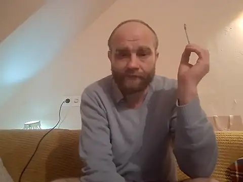 Snapshot of AlexanderArmani chatting on 02.03.26 AlexanderArmani online show from 02.03.26