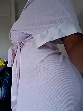 Barbieee1301 online show from 03.26.26