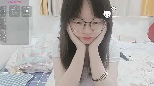 Snapshot of weiwei4999 chatting on 02.05.26 weiwei4999 online show from 02.05.26