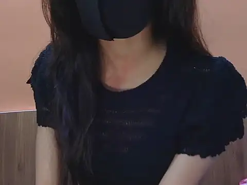 Snapshot of Desirable_Barbie chatting on 04.23.26 Desirable Barbie online show from 04.23.26