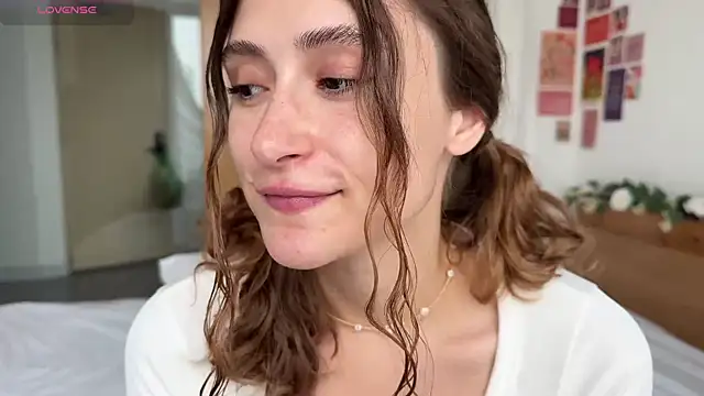 cutiemari online show from 04.19.26