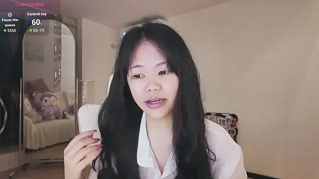 Jolie-22 online show from 05.15.26