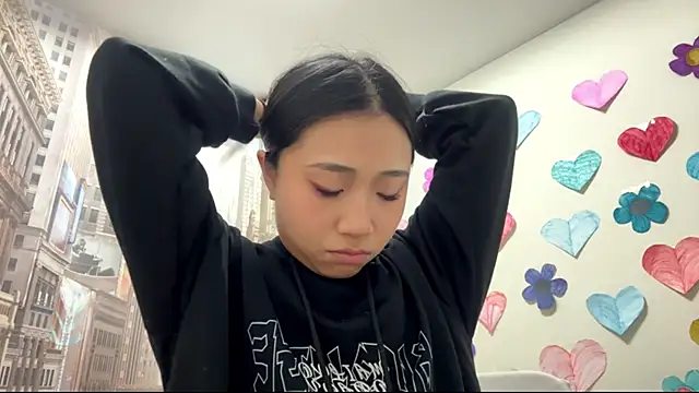 Snapshot of SweetMiaXO chatting on 03.13.26 SweetMiaXO online show from 03.13.26