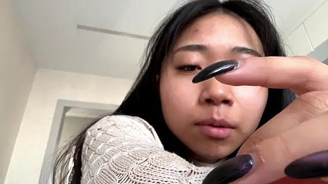 Snapshot of SweetMiaXO chatting on 03.31.26 SweetMiaXO online show from 03.31.26