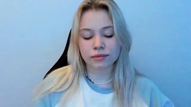 Lulu Di online show from 02.01.26