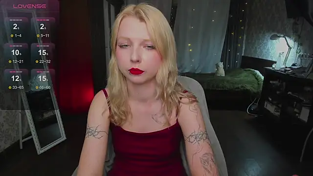 yourlovelyeve online show from 04.14.26